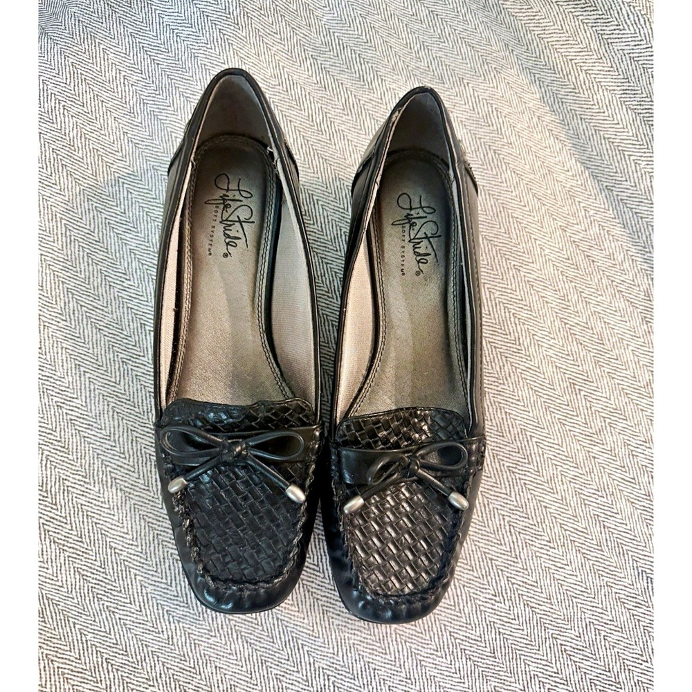 LifeStride Women's Black Woven Bow Slip-On Comfort Round Toe Loafer Flats